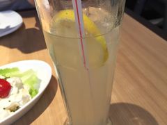 -必胜客(WOW中心城店)
