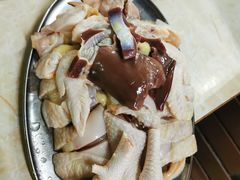连州果园鸡-威邵鸡煲(西华路总店)