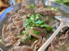 -肖四女乐山跷脚牛肉(南汇大学城生活广场店)