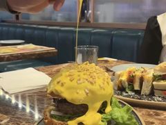 -Let'sBURGERplus·非常创意汉堡(三里屯店)