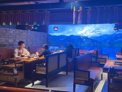 -老牌坊云南鱼豆花火锅(哈西万达店)
