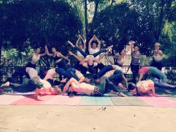 -亚太瑜伽普拉提学院