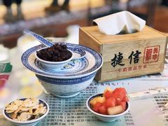 -捷信牛奶甜品世家(学府店)
