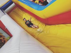 -蒙特利亲子乐园