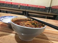 -老字号杨坡红油米线腊汁肉夹馍(东四道巷店)