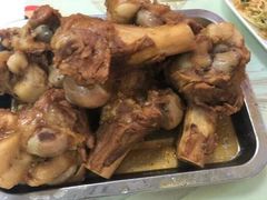 -荣吉招牌自助骨头锅(顾乡店)