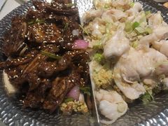 -小鱼小牛·鱼牛干锅·脆鱼火锅(世欧广场店)