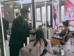 -藤野造型烫发染发