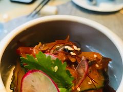 -穹六人间 people 6(岳阳路店)