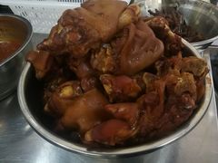 -鸿浩扒猪脚米线