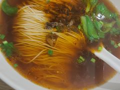 蕈油红汤面-君东记本帮面馆(天钥桥路店)