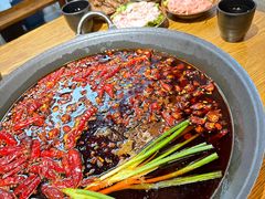 -周幺妹重庆老火锅(银泰城总店)