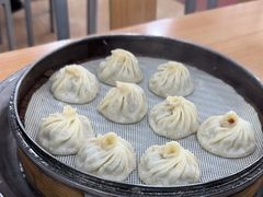 -清真老铁家灌汤包