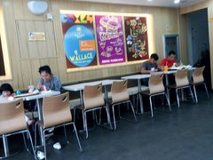 -华莱士·全鸡汉堡(吉祥街店)