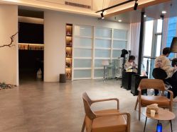 点击看大图 -C-18 SALON