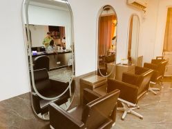 -印·salon烫染专业店