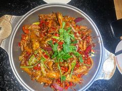 -鸿通城购物中心