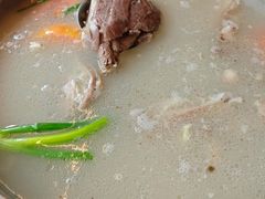 -老石黑山羊毛驴肉火锅(金凯广场店)