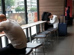 -麦当劳(杭州庆春路店)