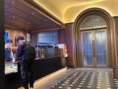 -瑞幸咖啡(江汉路中山大道店)