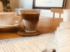-Cafe Villa