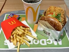 -麦当劳(世博广场店)