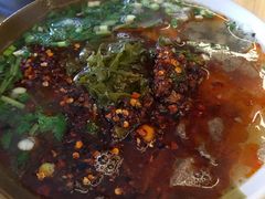 -肇兴特色牛肉粉