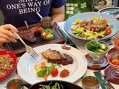 -西语·炭烧牛排(卓越中寰店)