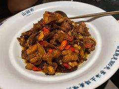 山茶油炒土鸡（小份）-山涧肴·湘味家肴(松岗满纷天地店)