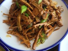 -吕氏疙瘩汤·私家菜馆(慈云寺店)