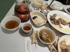 -眉州东坡·熊猫主题餐厅(枫蓝店)
