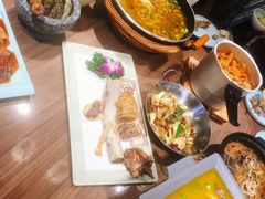 -有红鸡毛店·川菜(建设路店)