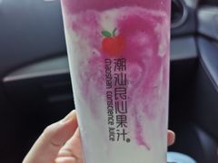 -潮汕良心果汁(金新北路店)