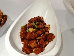 黑蒜子牛肉粒-宝轩渔府·老字号海鲜·正宗津菜(水上店)