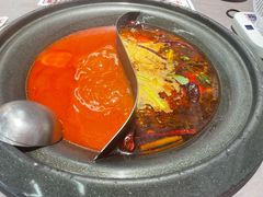 -生活如沸·顺德水牛奶火锅(大学路店)