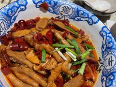 岳阳姜辣鸡爪-味上湘菜馆(岳麓山店)