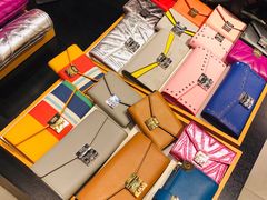 -MCM(比斯特上海购物村店)