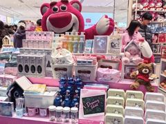 -名创优品(山东青岛华润万象城店)