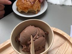 黑巧克力杏仁冰淇淋-Luneurs(幸福里店)