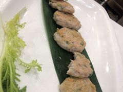 香茜马蹄煎大良鱼饼-广州酒家(文昌总店)