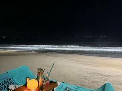 -FINNS Beach Club