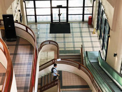 -香港大学