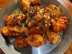 -BHC炸鸡(明洞总店)