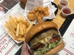 -The Habit Burger Grill 哈比特汉堡(爱琴海店)