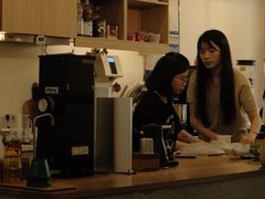 -You’ll see coffee 咖啡