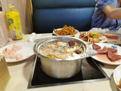 -爱客得牛排海鲜烤肉·火锅自助(春熙路黑金好店)