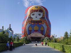 -满洲里口岸套娃景区