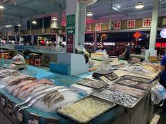 -四川小胡子海鲜(丁村万人海鲜广场店)