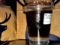 黑金美式咖啡-瑞幸咖啡(尚都国际店)