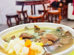 -燊意布拉肠云吞面(中山四路店)